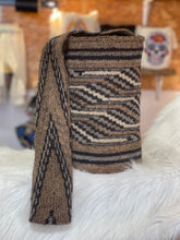 Arhuacas Grandes 33 x 28